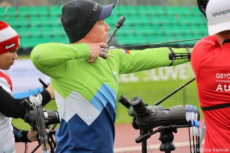Kar 284 lokostrelcev iz 33 držav tekmuje na Veronikinem pokalu (35)